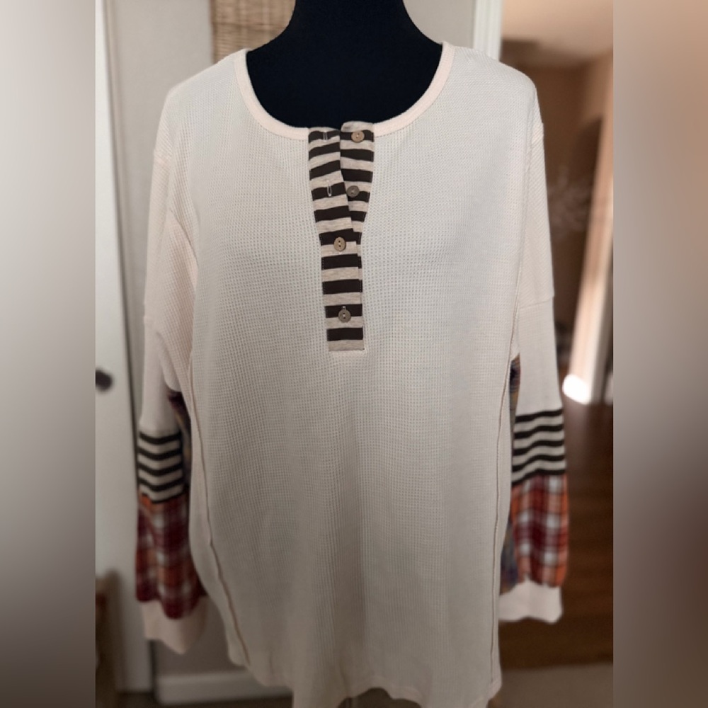 Cream Waffle-Knit Mixed-Sleeve Henley Top